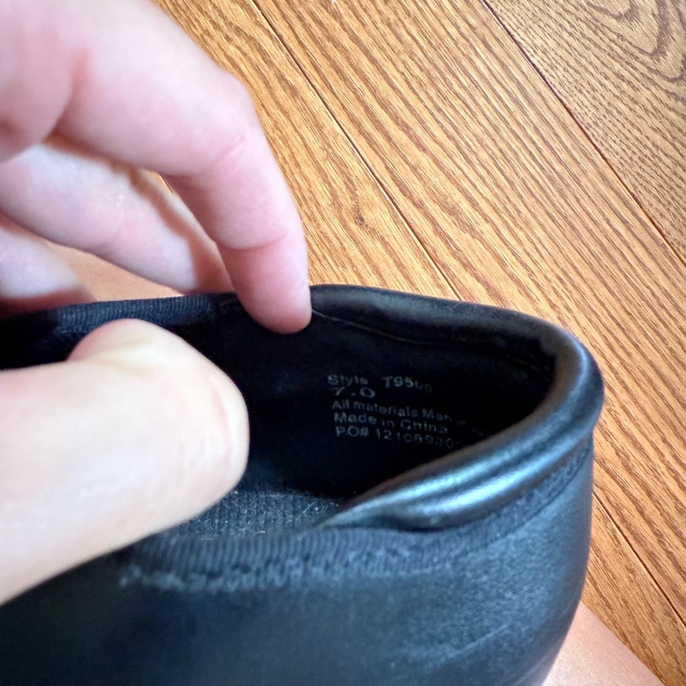 EUC Black Women’s Tap Shoes - Picture 4 of 4